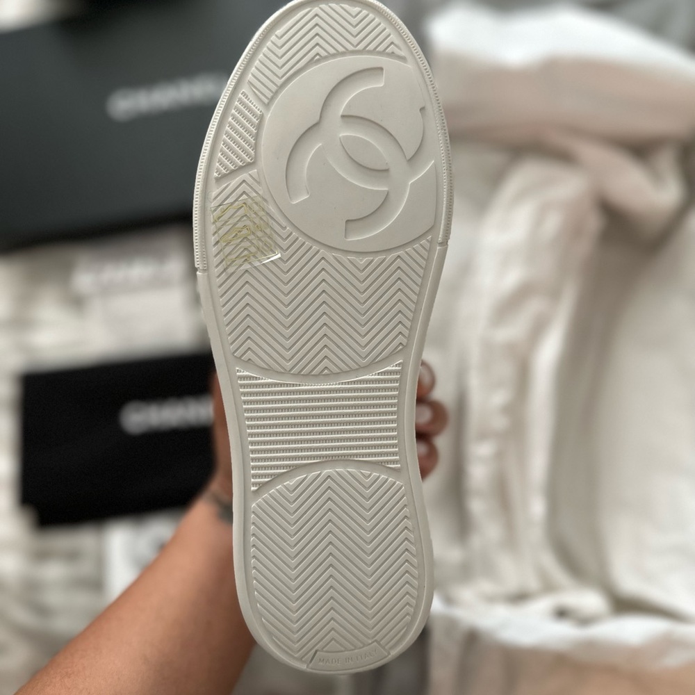 CHANEL Sneakers - Women’s size 35 EU (fits 5 & 5.5US).